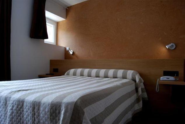 Hotel De France Le Bessat Cameră foto